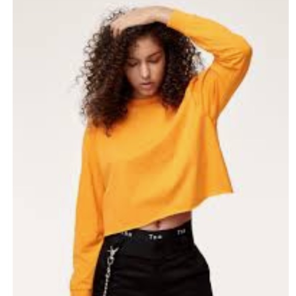 Aritzia TNA Agden Long Sleeve - Size Small - Picture 2 of 4
